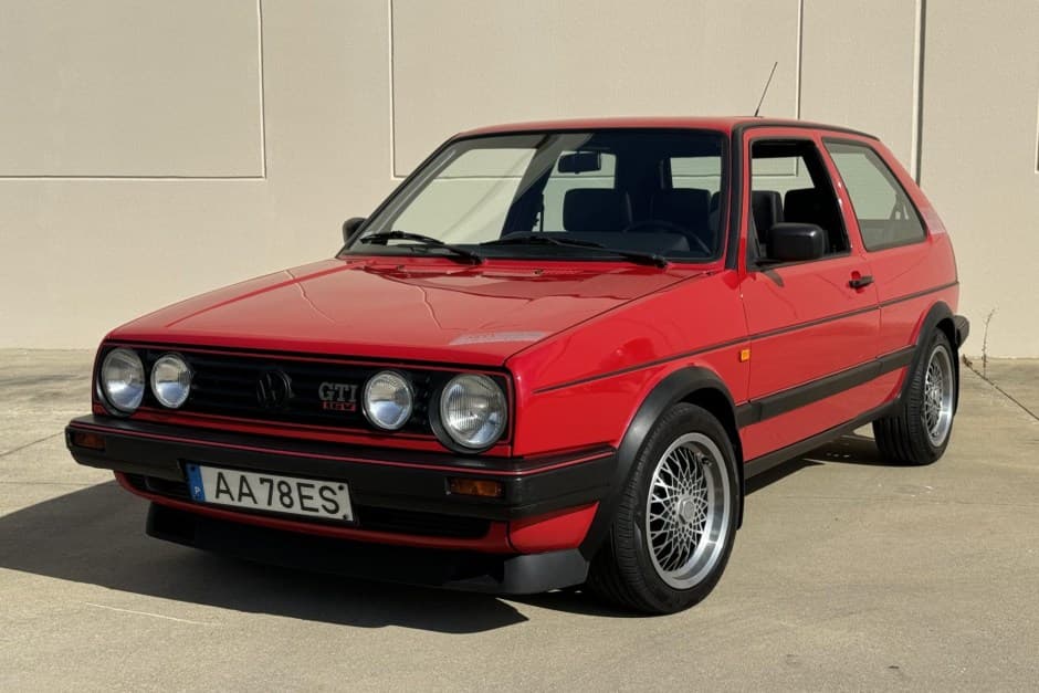 1988 Volkswagen GTI Mk2 sold for $37,000