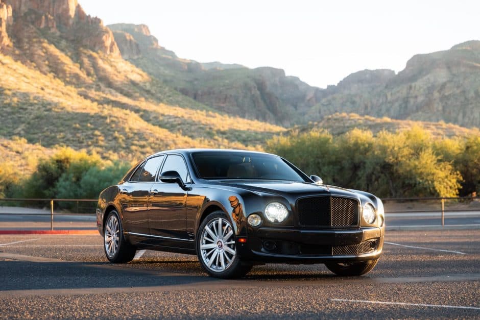 2016 Bentley Mulsanne (2011-2020) sold for $87,000