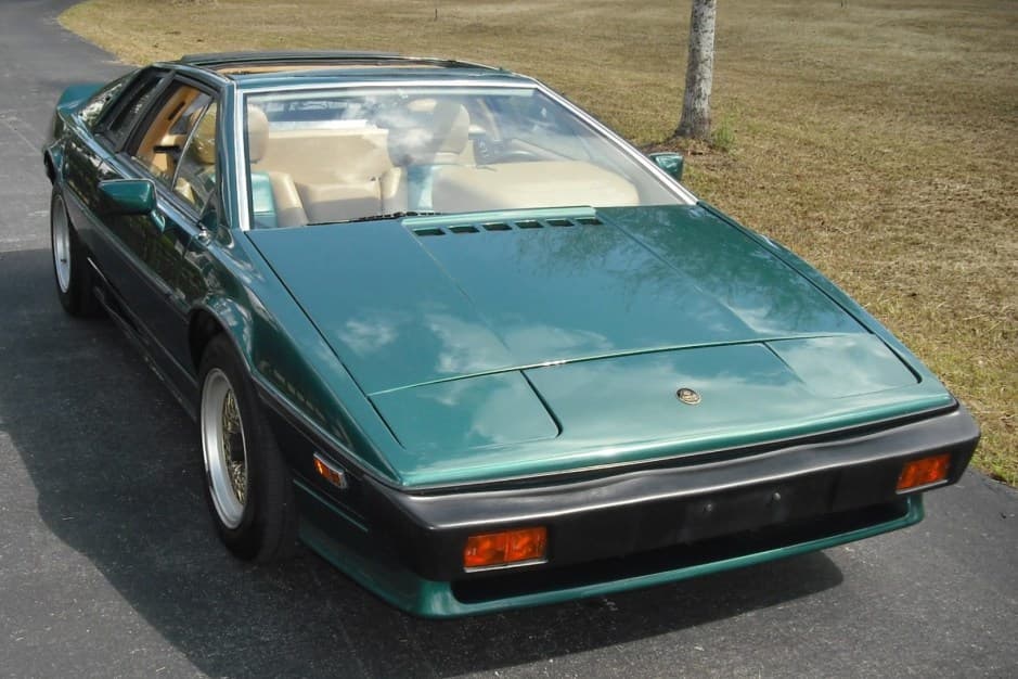 1987 Lotus Esprit sold for $28,750