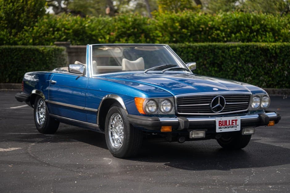 1976 Mercedes-Benz R107 SL sold for $18,000