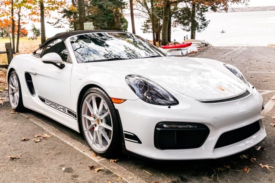 2016 Porsche 981 Boxster sold for $91,981