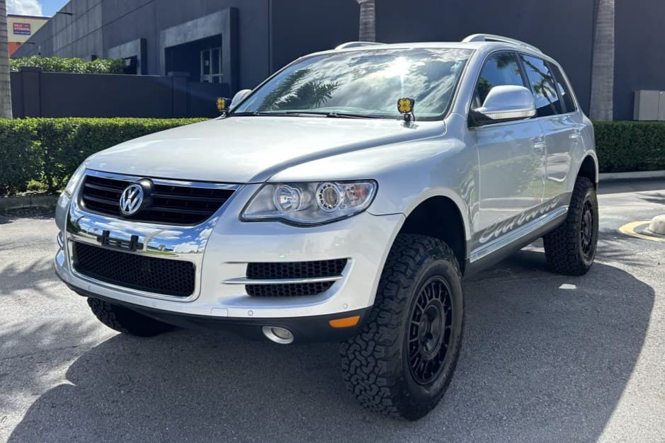 2008 Volkswagen Touareg sold for $6,800