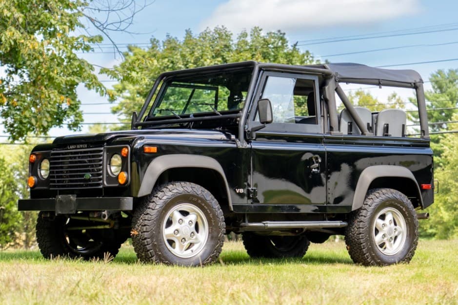 1995 Land Rover Defender 90 NAS sold for $65,000