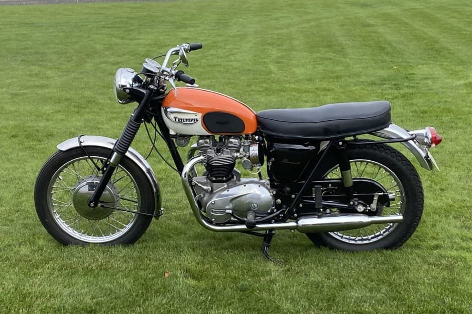 1966 Triumph Bonneville T120 sold for $6,500