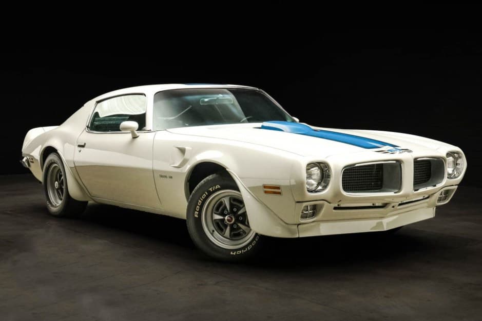 1971 Pontiac Firebird (1970-1981) sold for $135,000