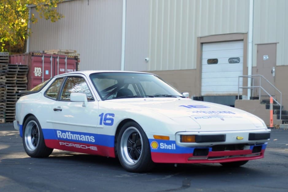 1986 Porsche 944 sold for $21,250