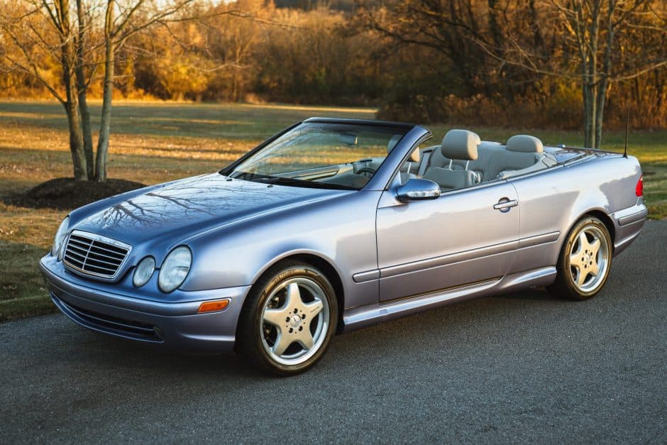 2000 Mercedes-Benz CLK-Class sold for $12,050