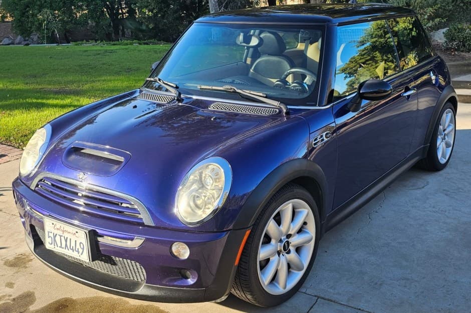 2005 Mini R53 Cooper S sold for $4,100