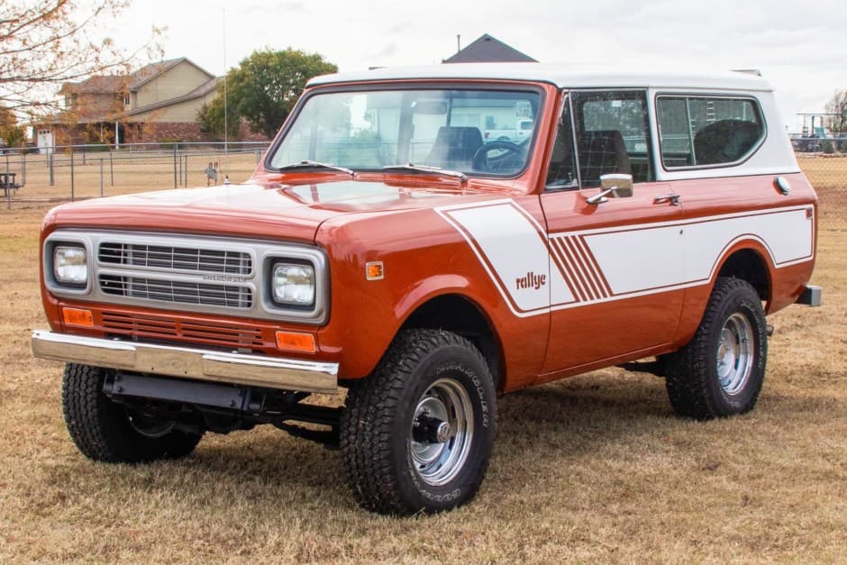 1980 International Harvester Scout sold for $38,500