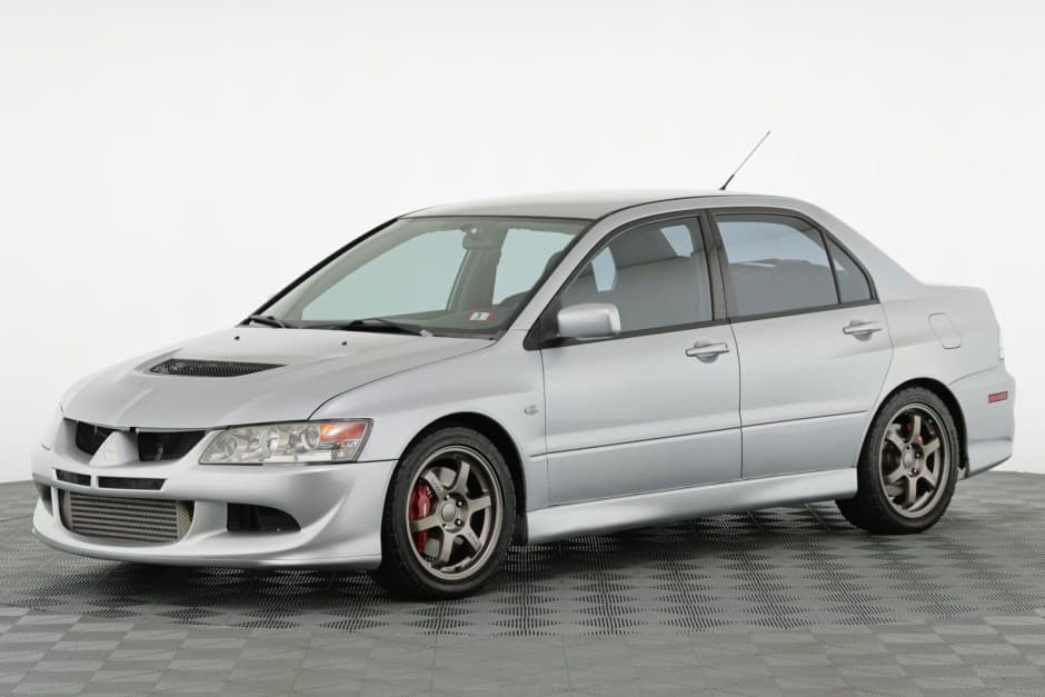 2004 Mitsubishi Lancer Evolution sold for $23,000