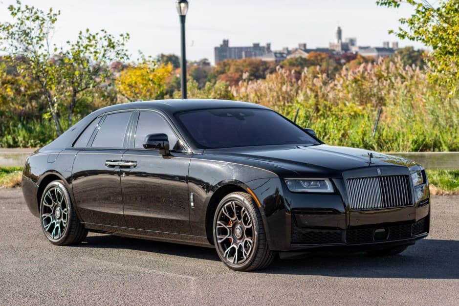 2022 Rolls-Royce Ghost sold for $243,069