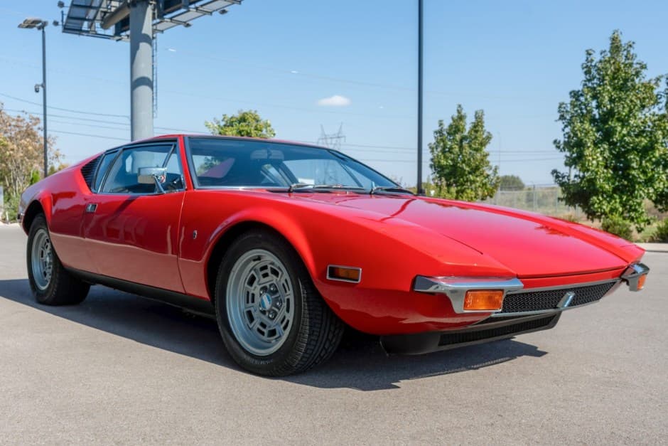 1971 DeTomaso Pantera sold for $85,000