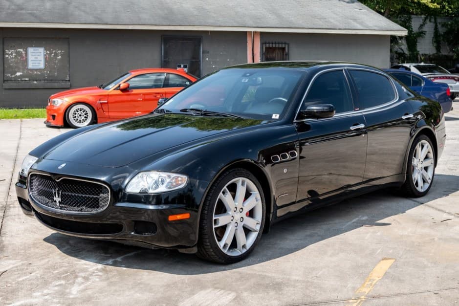 2007 Maserati Quattroporte sold for $9,900