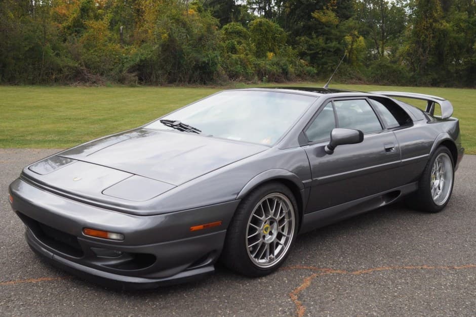 2002 Lotus Esprit sold for $90,000