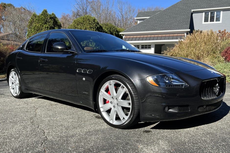 2013 Maserati Quattroporte sold for $29,250