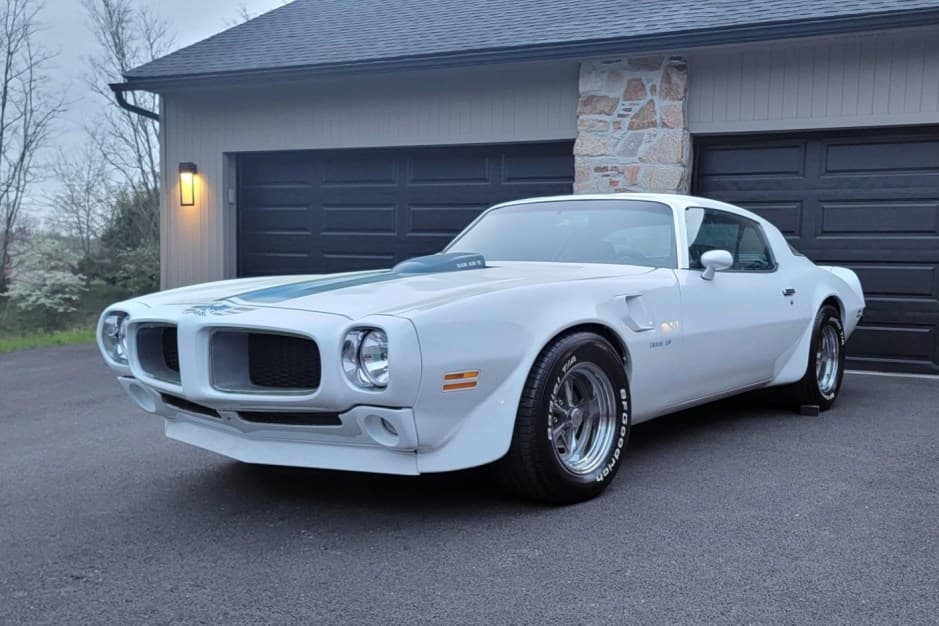 1975 Pontiac Firebird (1970-1981) sold for $41,000