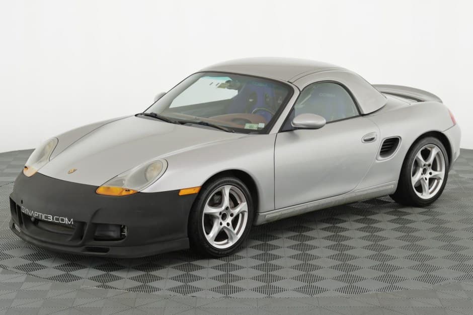 1998 Porsche 986 Boxster sold for $5,950