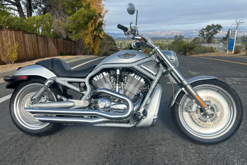 2003 Harley-Davidson V-Rod sold for $7,000