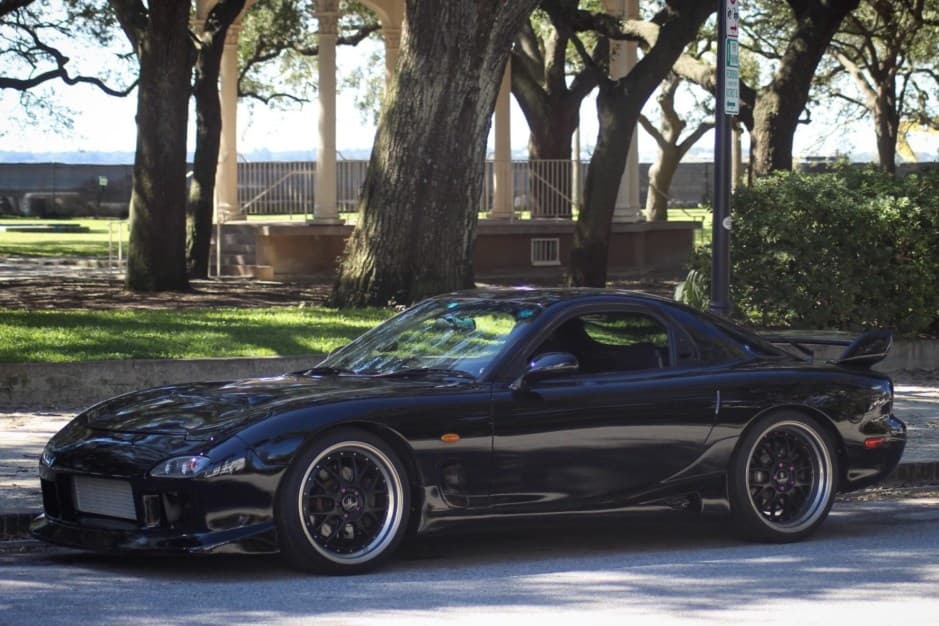 1999 Mazda RX-7 FD sold for $33,000