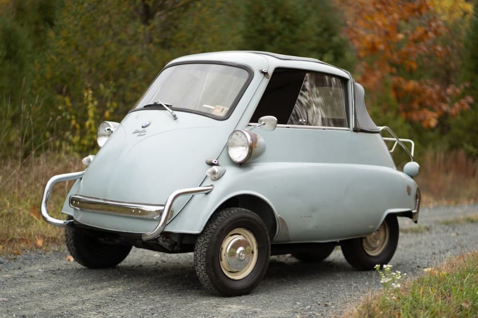 1957 BMW Isetta sold for $20,000