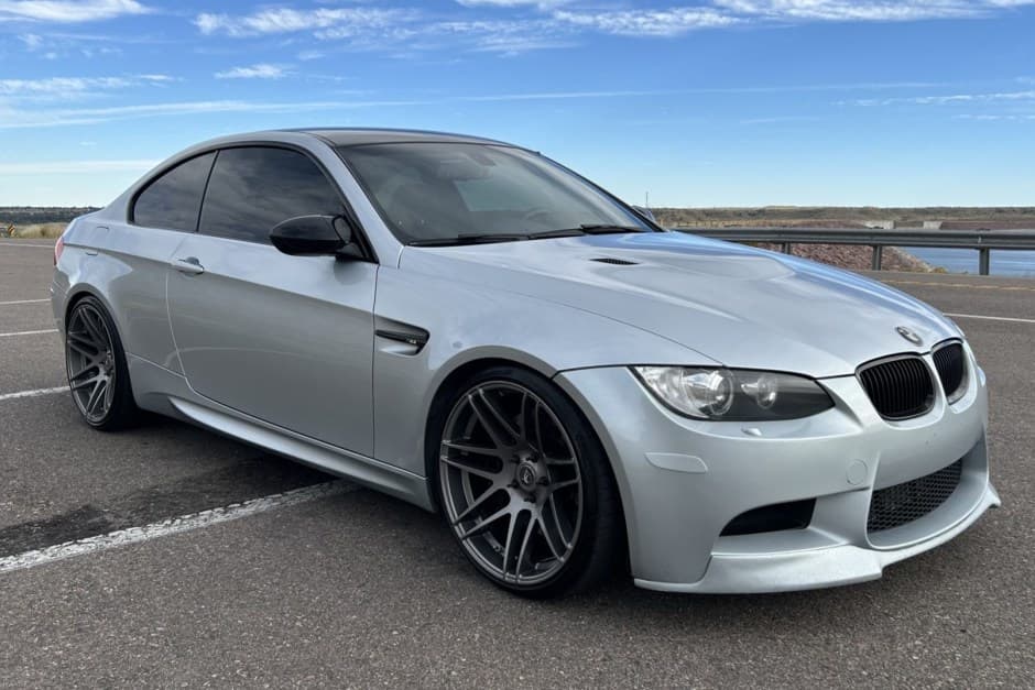 2011 BMW E90/E92/E93 M3 sold for $32,000