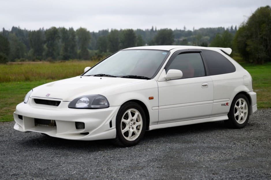 1997 Honda Civic (1996-2000) sold for $16,000