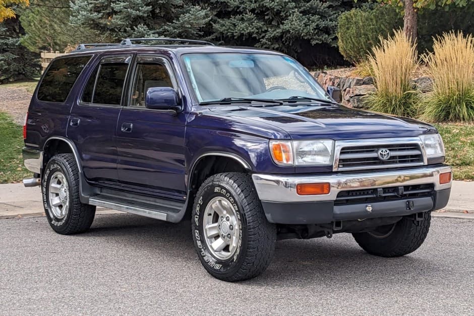 1996 Toyota 4Runner (N180) sold for $18,650