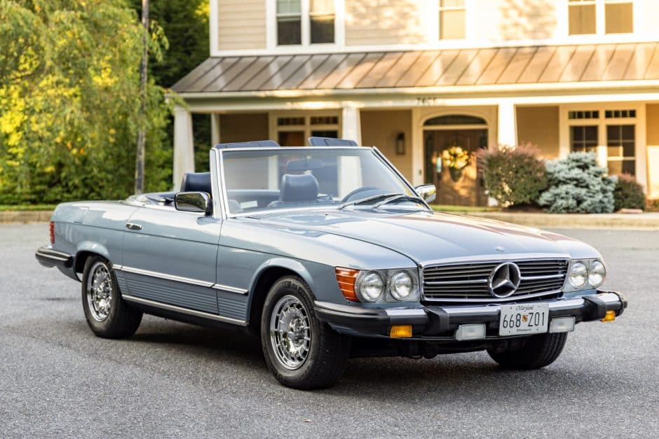 1985 Mercedes-Benz R107 SL sold for $39,000