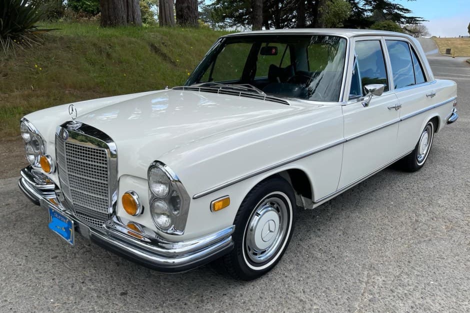 1973 Mercedes-Benz W108 & W109 sold for $9,200