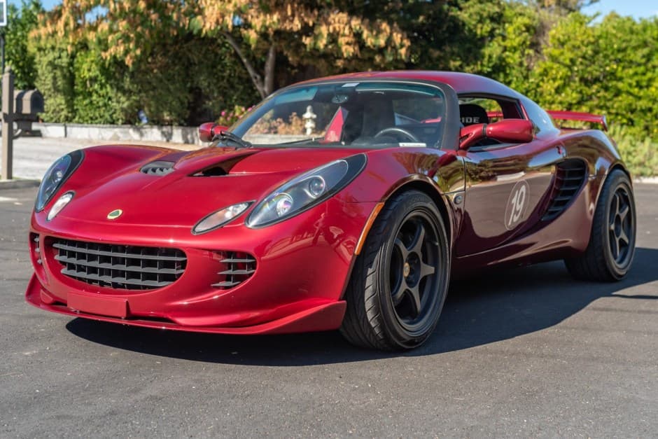 2005 Lotus Elise sold for $36,000