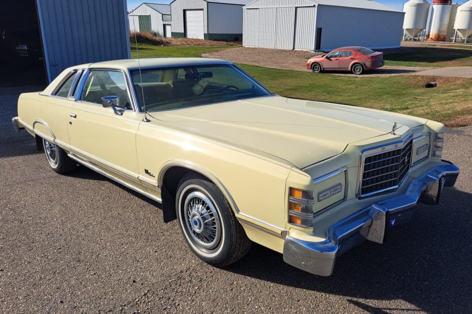 1977 Ford LTD sold for $3,500