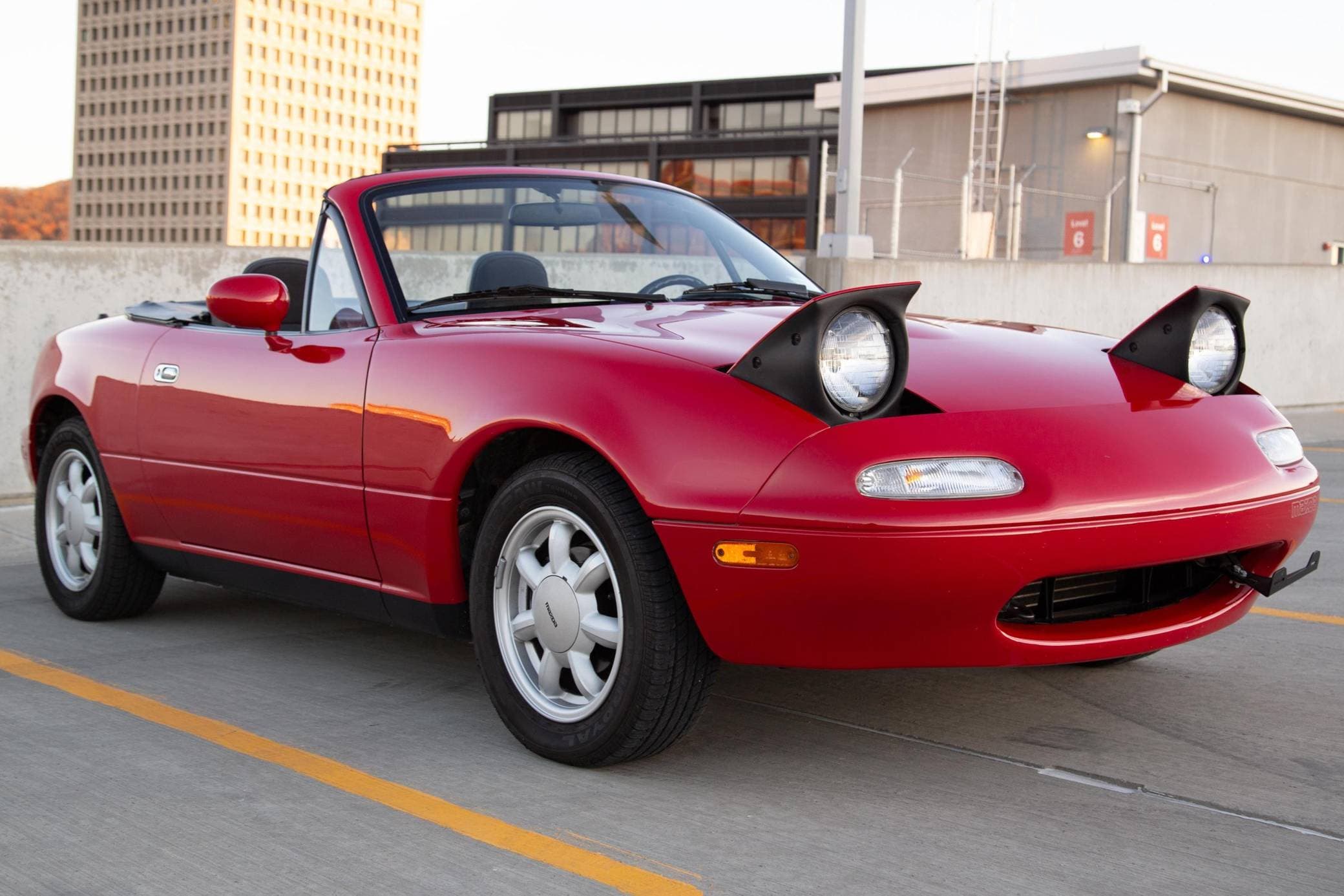1991 Mazda NA Miata sold for $15,500
