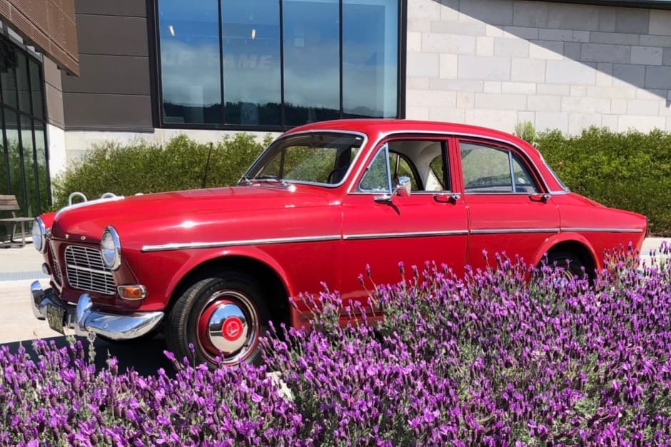 1963 Volvo Amazon sold for $9,122
