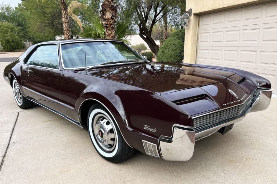 1966 Oldsmobile Toronado sold for $37,250