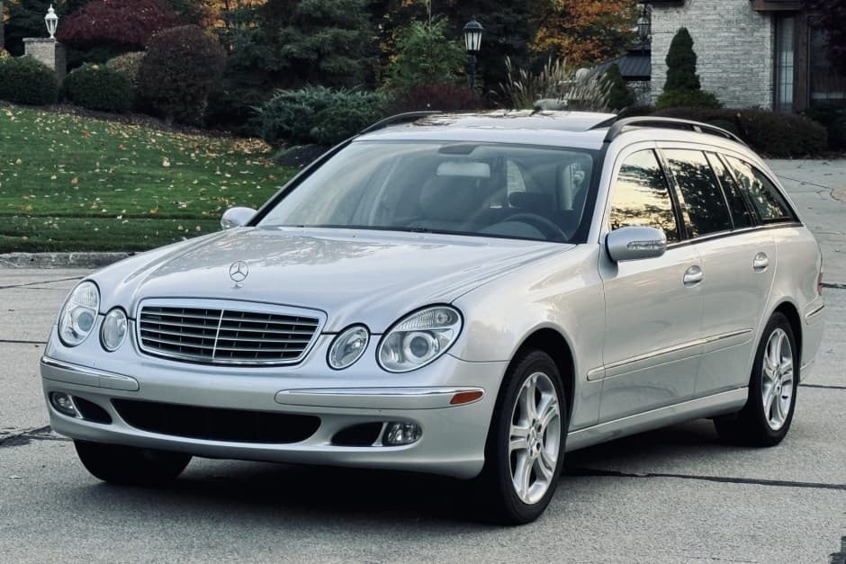 2006 Mercedes-Benz W211 E-Class sold for $15,750