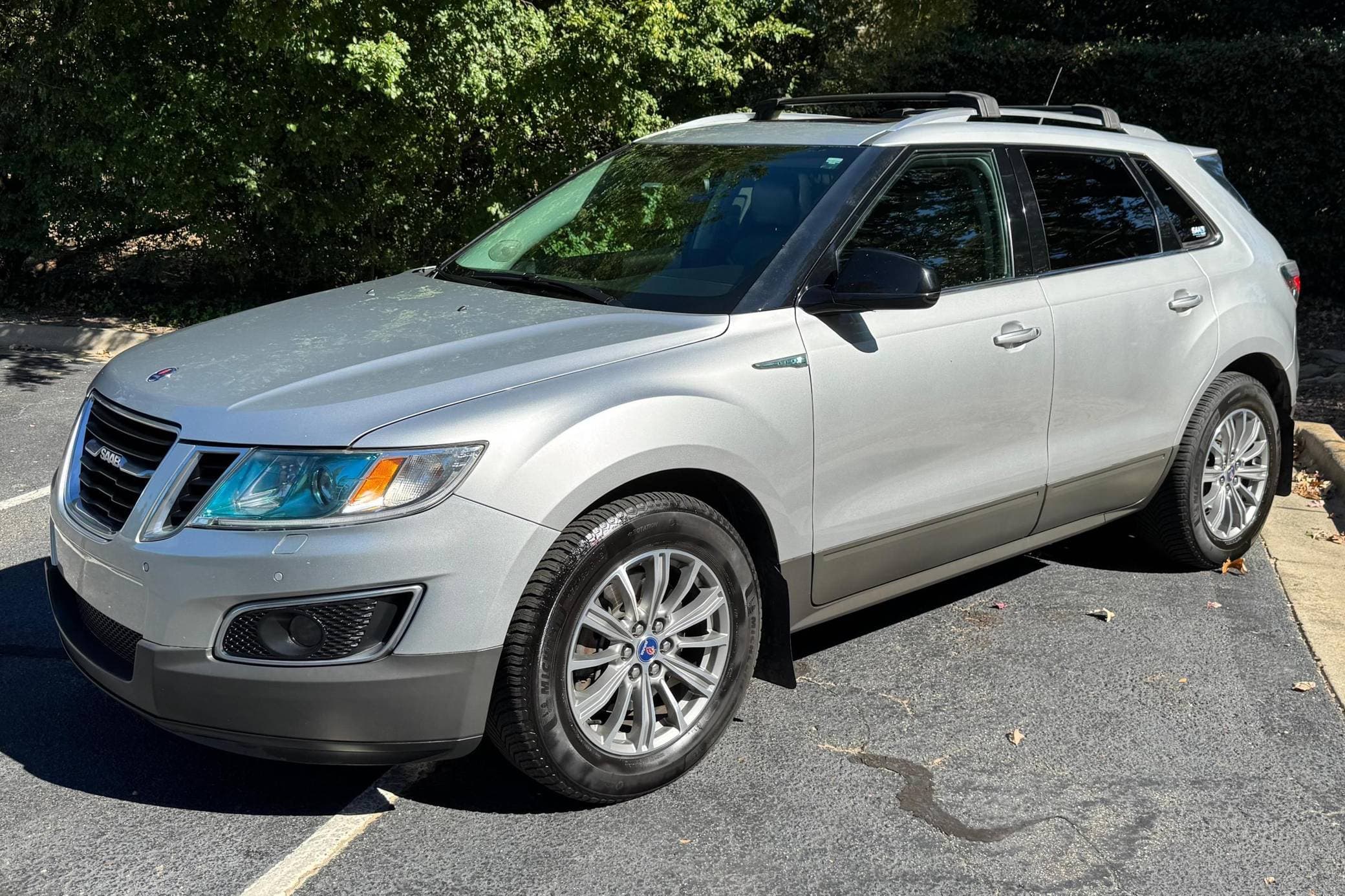 2011 Saab 9-4X sold for $5,900