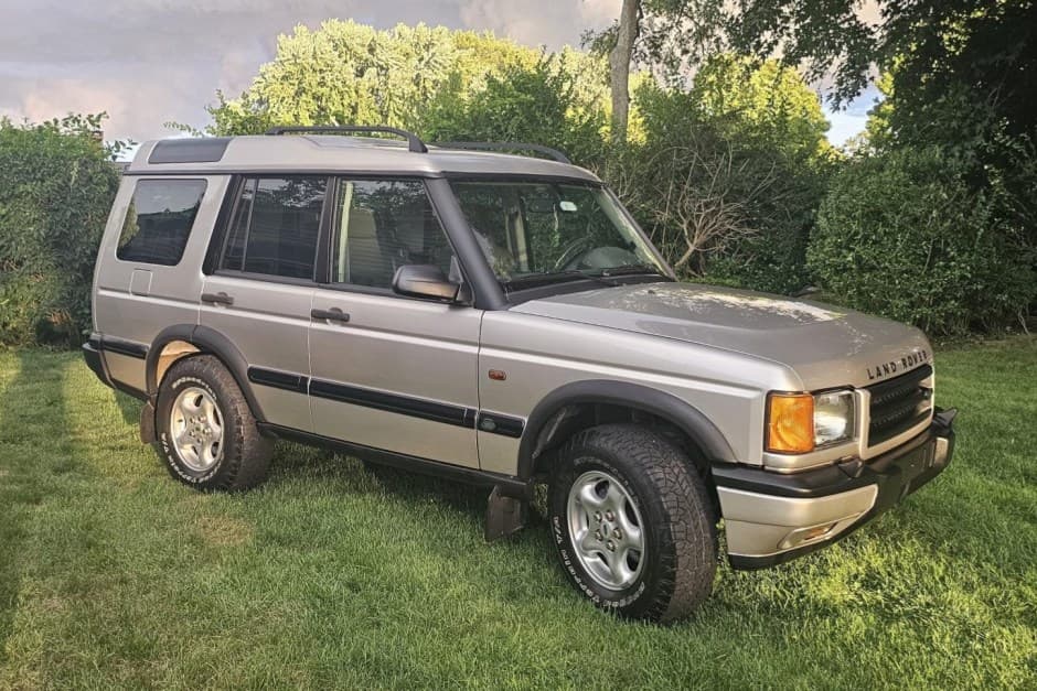 2000 Land Rover Discovery sold for $5,400