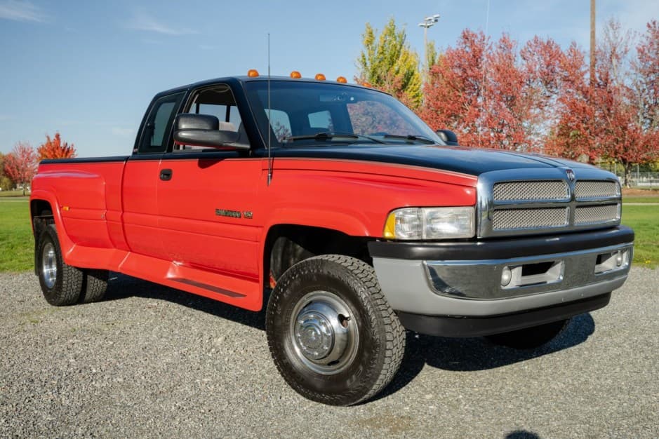 1996 Dodge Ram (1994-2001) sold for $13,500