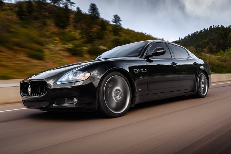 2009 Maserati Quattroporte sold for $23,000