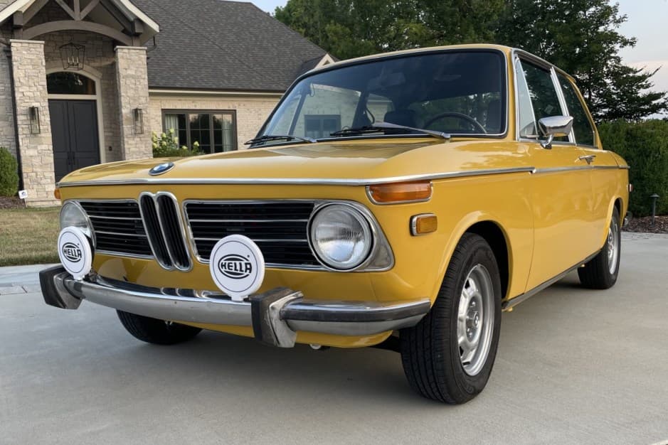 1973 BMW 2002 sold for $23,250
