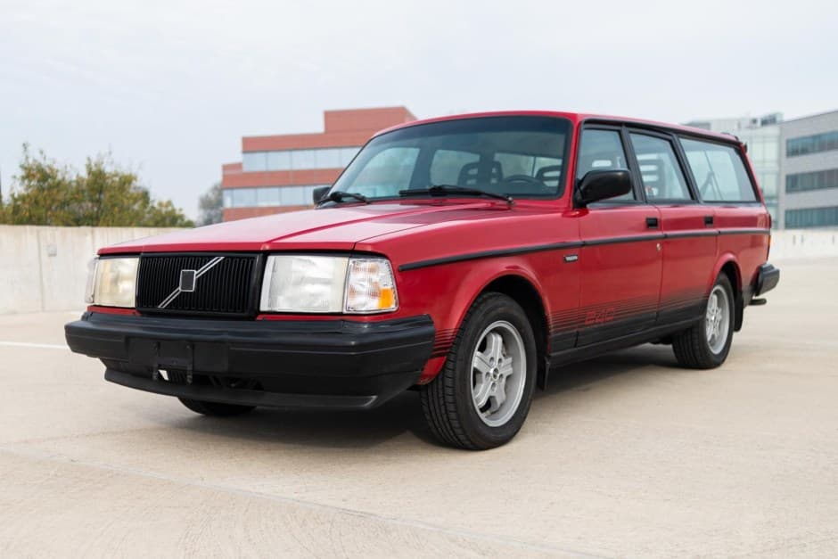 1991 Volvo 240 sold for $9,000
