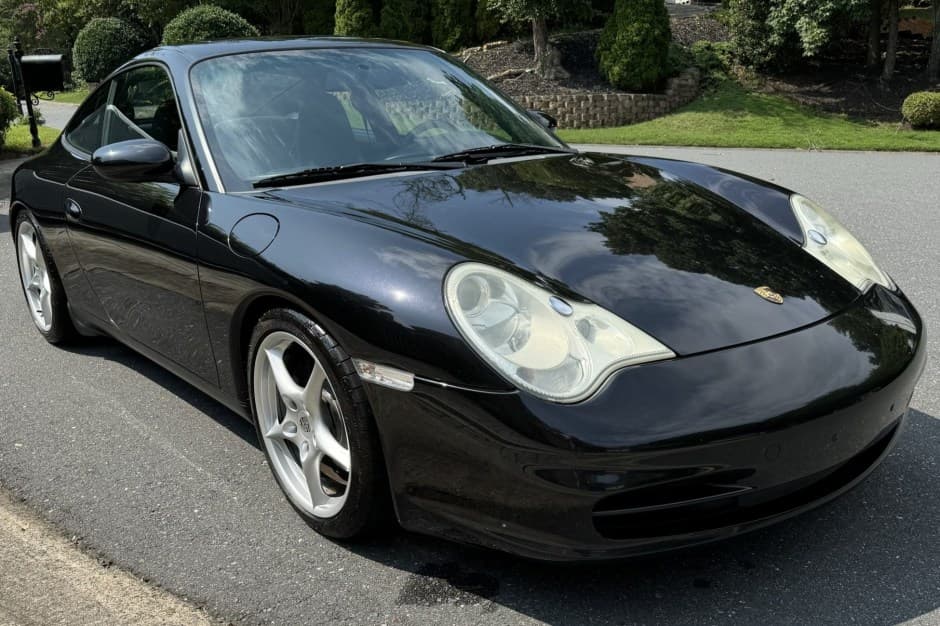 2002 Porsche 996 911 (Non-Turbo/GT2/GT3) sold for $25,000