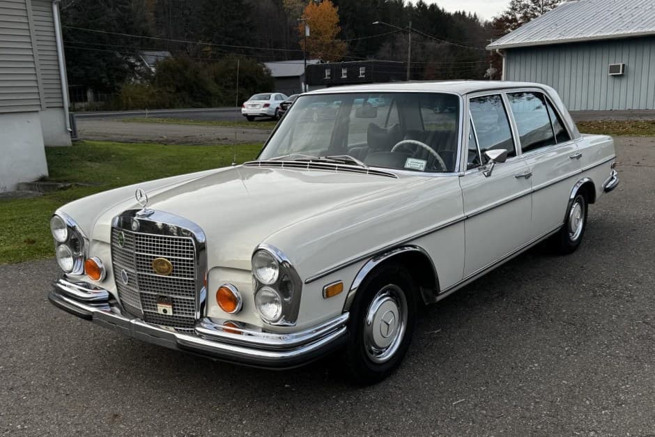1973 Mercedes-Benz W108 & W109 sold for $19,250