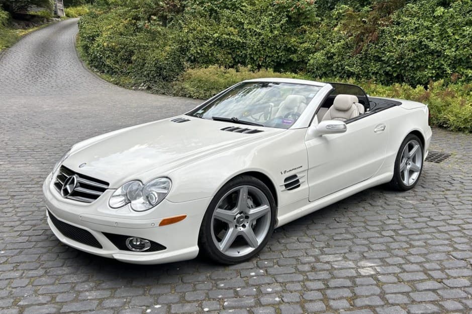 2007 Mercedes-Benz AMG sold for $38,000