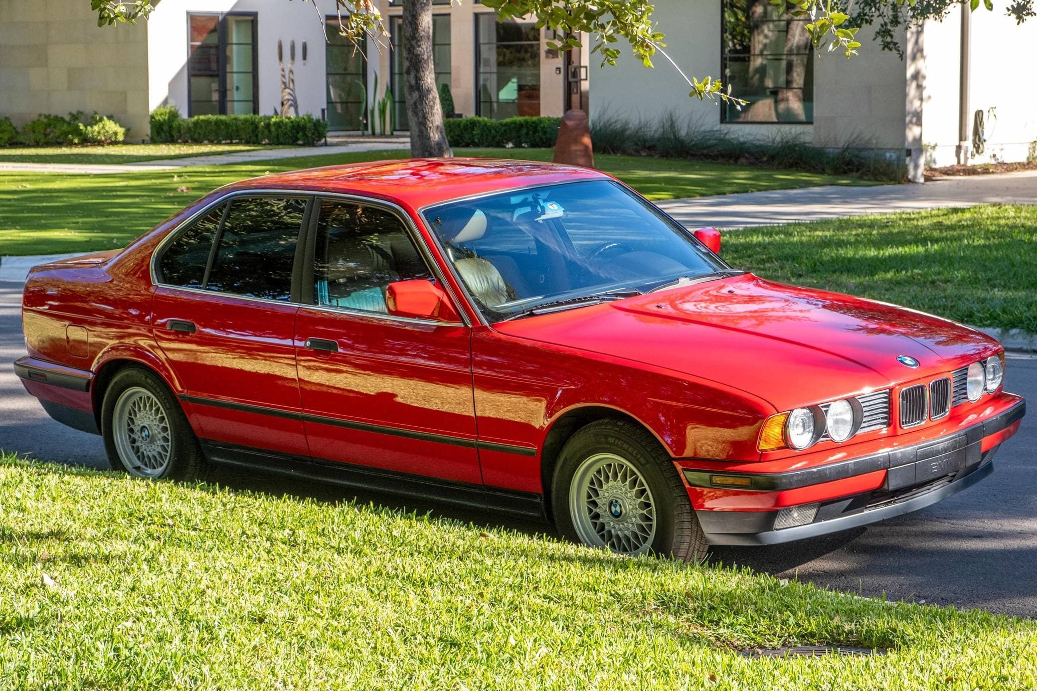 1989 BMW 5 Series sold for $5,250