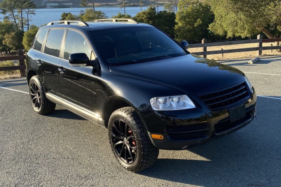 2006 Volkswagen Touareg sold for $12,750