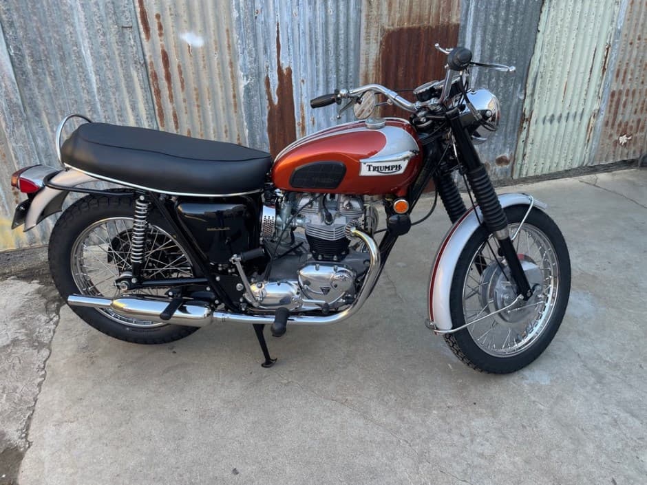 1969 Triumph Bonneville T120 sold for $11,100