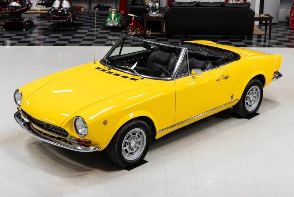 1970 Fiat 124 Spider (1966-1985) sold for $56,000