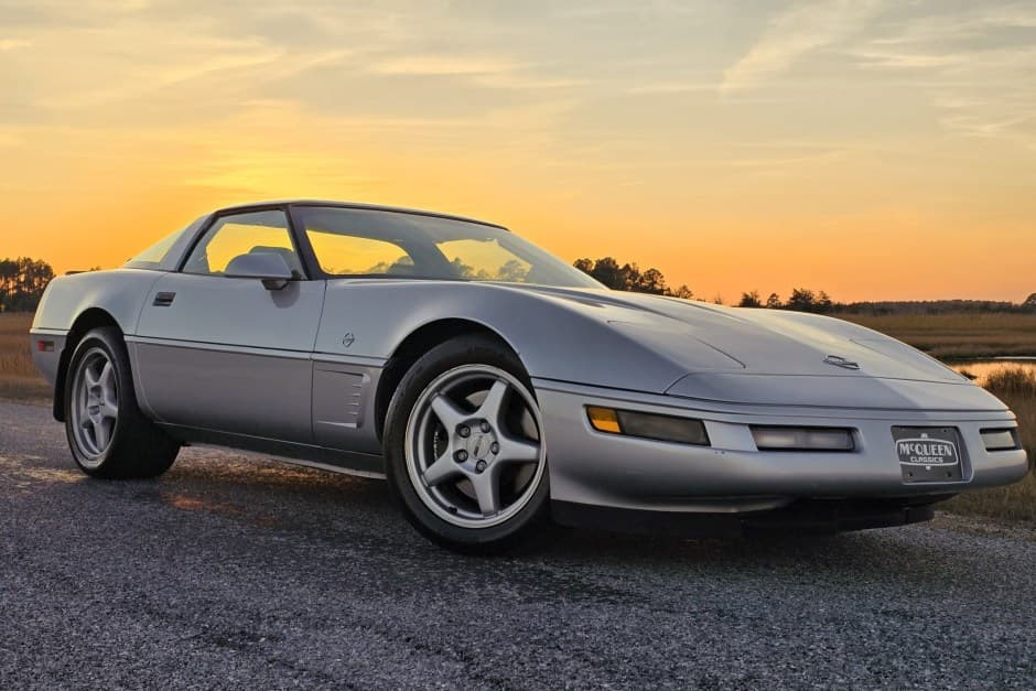 1996 Chevrolet Corvette C4 sold for $8,400