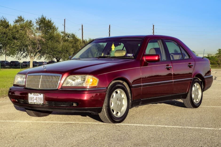 1996 Mercedes-Benz W202 C-Class sold for $6,700